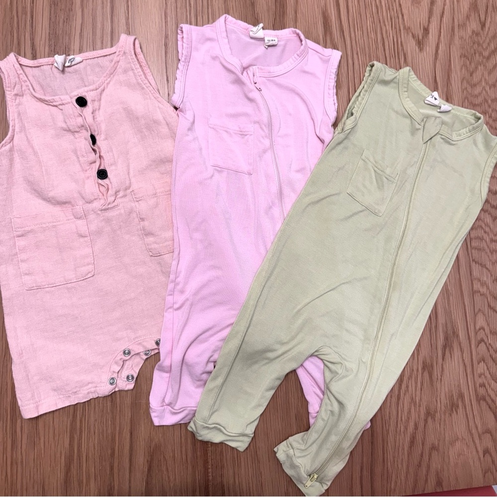 Kyte Baby lot - bamboo zippered sleeveless rompers & linen romper size 12-18m
